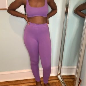 Naked wardrobe Tank Me Back legging set